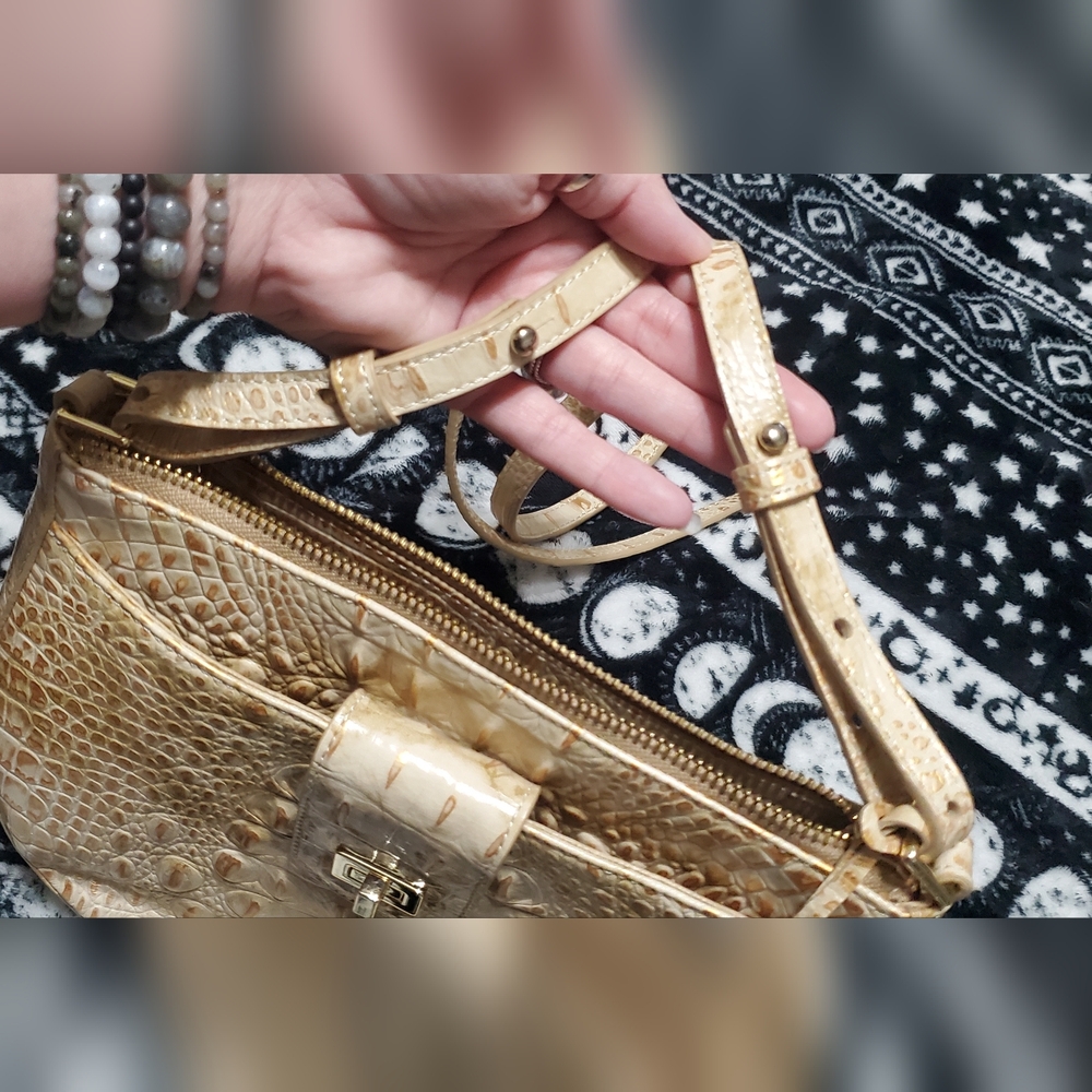 Brahmin Gold and Cream Crossbody Bag - Picture 3 of 7